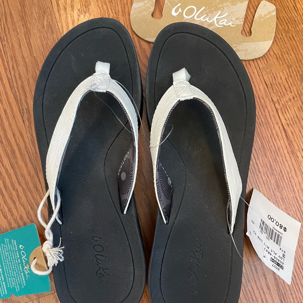 OluKai Black and White Sandals with Contoured Footbed